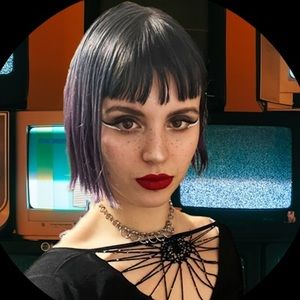 Meet your Posher, Nikoleta